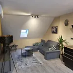Vltava Design Apartment *